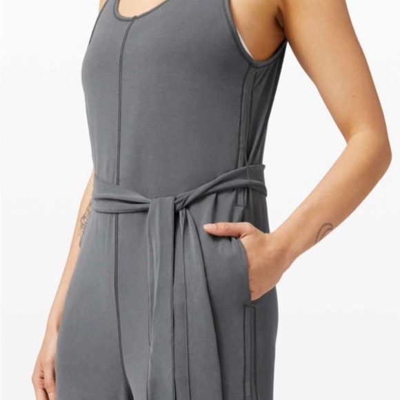 SOLD Lululemon “Ease of it all” Jumpsuit Size 10 - Picture 3 of 4